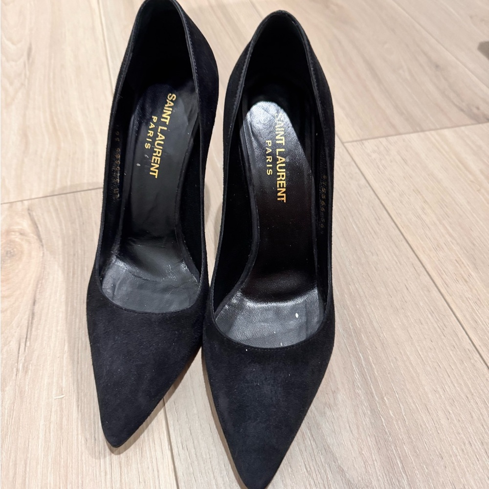 Saint Laurent Classic Black Heels